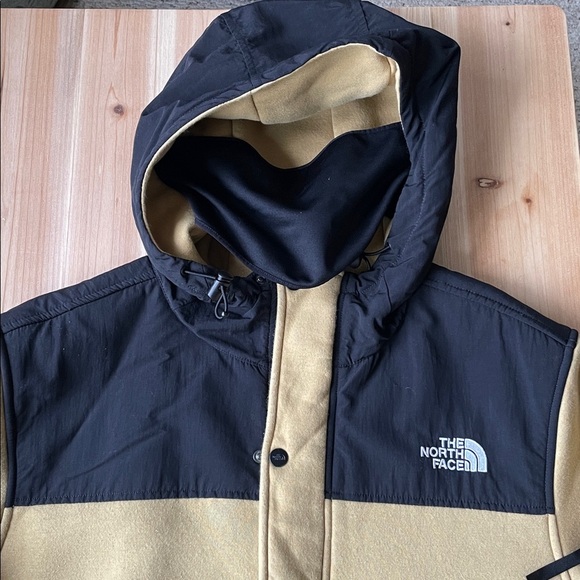The North Face Men's High Rails Performance Jacket - Picture 9 of 15